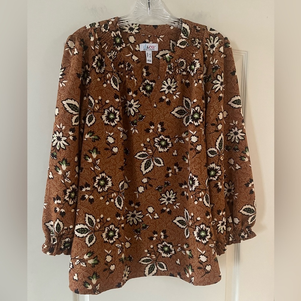 D & Co. Floral Brown Blouse with Elastic Hem Long Sleeve Women’s Size Large